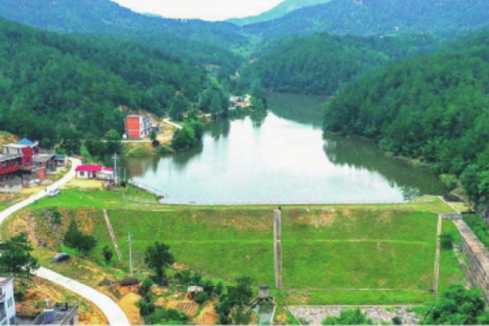 石堰水庫(淮河水系史河支流上的小(2)型水庫) 石堰水庫(淮河水系史河支流上的小(2)型水庫)