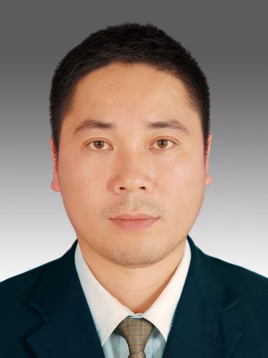 楊彬(邛崍市審計局黨組成員、副局長) 楊彬(邛崍市審計局黨組成員、副局長)