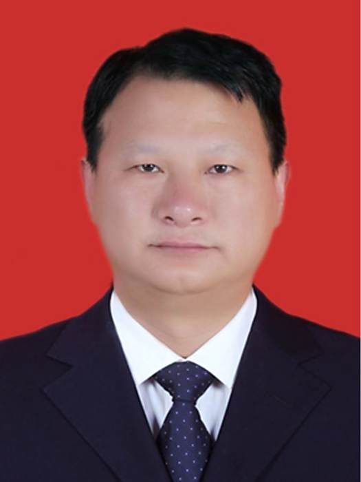 張學成(重慶市彭水苗族土家族自治縣蘆塘鄉黨委副書記) 張學成(重慶市彭水苗族土家族自治縣蘆塘鄉黨委副書記)