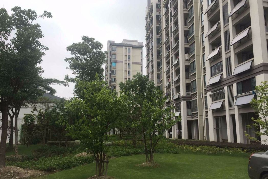錦尚花園 錦尚花園