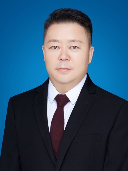 張新(華飛通用航空產業發展有限公司董事長) 張新(華飛通用航空產業發展有限公司董事長)