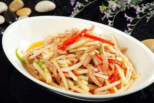 鮮筍燴肉絲