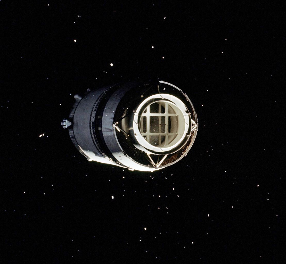 阿波羅8號在分離以後不久的S-IVB推進階段