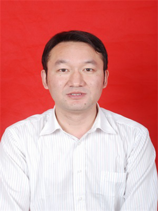 譚濤(襄陽糧油集團有限公司黨委書記、董事長) 譚濤(襄陽糧油集團有限公司黨委書記、董事長)