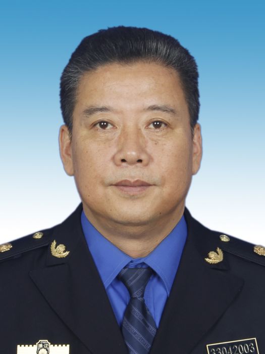 蔣世明(湖州市南潯區綜合行政執法局(湖州市南潯區綜合行政執法大隊)黨組成員、副局長) 蔣世明(湖州市南潯區綜合行政執法局(湖州市南潯區綜合行政執法大隊)黨組成員、副局長)