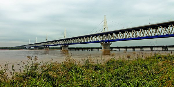 鄭新黃河大橋