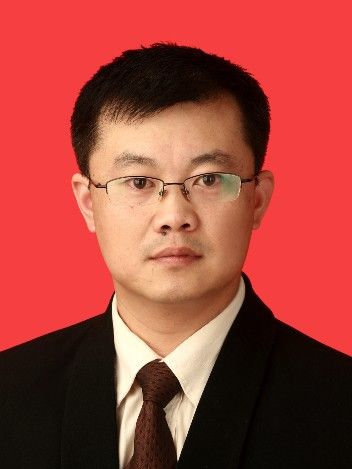 朱林(貴州省安順市西秀區市場監管局(區知識產權局)黨組成員、食品安全總監,四級調研員) 朱林(貴州省安順市西秀區市場監管局(區知識產權局)黨組成員、食品安全總監,四級調研員)