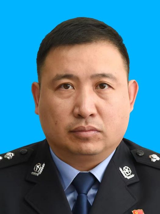 張洪建(黑龍江省綏化市綏稜縣人民政府副縣長、縣公安局局長) 張洪建(黑龍江省綏化市綏稜縣人民政府副縣長、縣公安局局長)