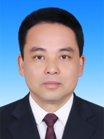 李永洪(雲浮市投資促進局黨組成員、副局長) 李永洪(雲浮市投資促進局黨組成員、副局長)