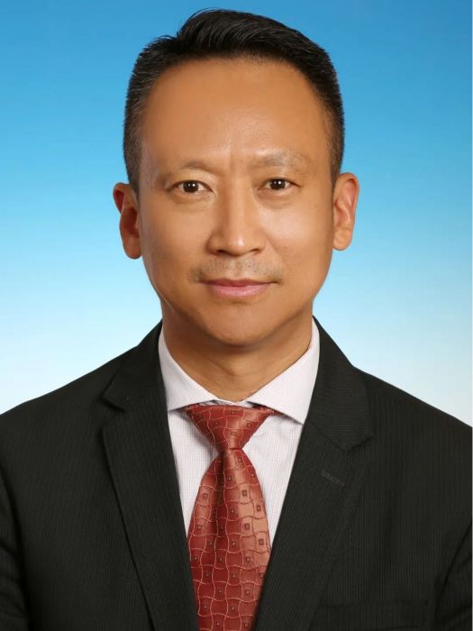 蘇健(首創新城鎮公司董事長、首創城市發展集團副總經理,民建北京市委會副主委) 蘇健(首創新城鎮公司董事長、首創城市發展集團副總經理,民建北京市委會副主委)