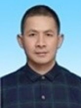 張家忠(內蒙古錫林郭勒盟人防辦副主任、黨組成員) 張家忠(內蒙古錫林郭勒盟人防辦副主任、黨組成員)