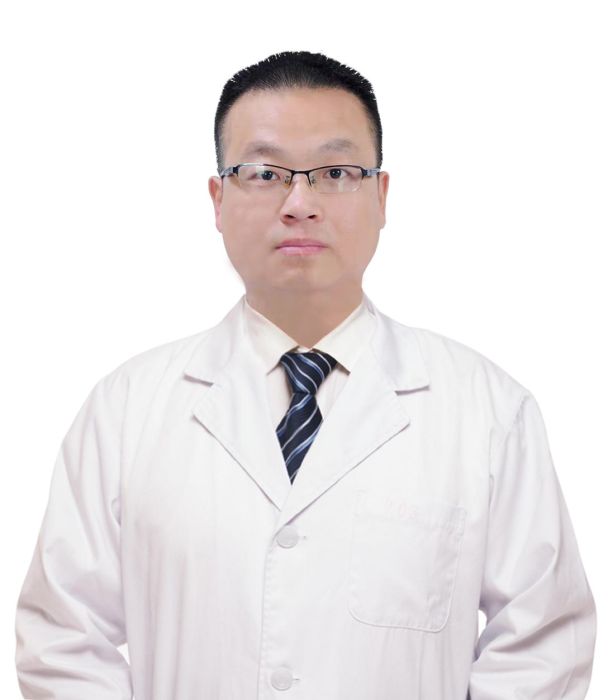 何俊峰(湖北省黃岡市黃州區韓美醫療美容診所執業醫師) 何俊峰(湖北省黃岡市黃州區韓美醫療美容診所執業醫師)