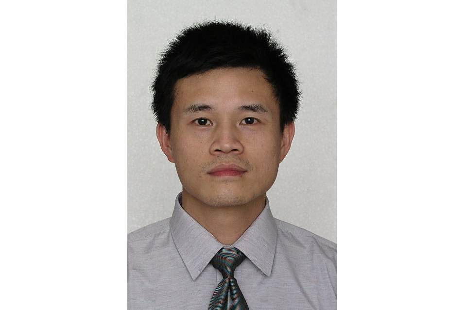 程海峰(浙江大學醫學院附屬第二醫院心臟大血管外科主任醫師) 程海峰(浙江大學醫學院附屬第二醫院心臟大血管外科主任醫師)