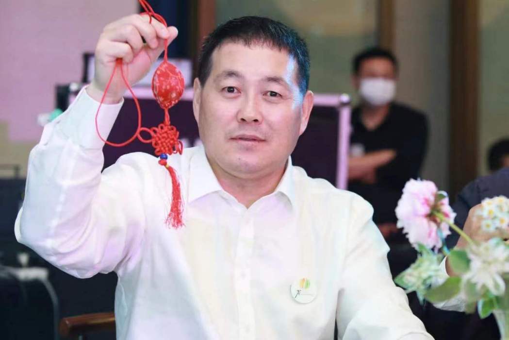 張福盈 張福盈
