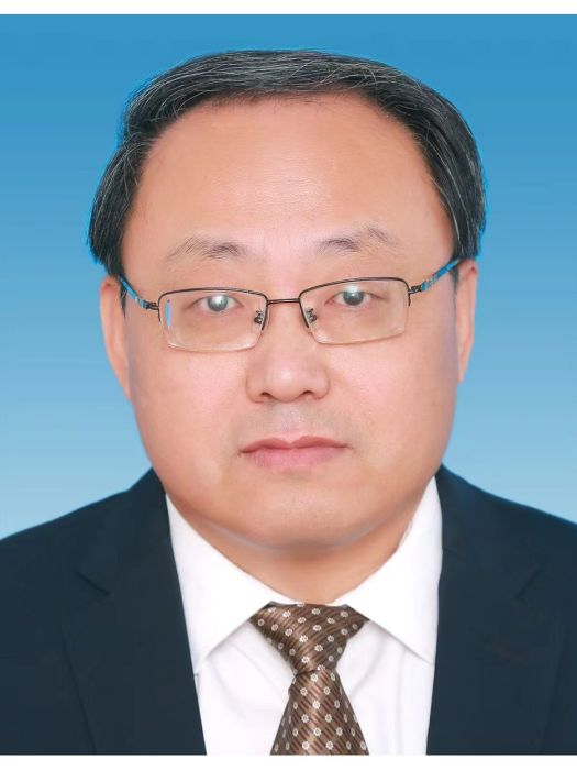 韓魯(山東省濟南市平陰縣行政審批服務局黨組書記,局長) 韓魯(山東省濟南市平陰縣行政審批服務局黨組書記,局長)