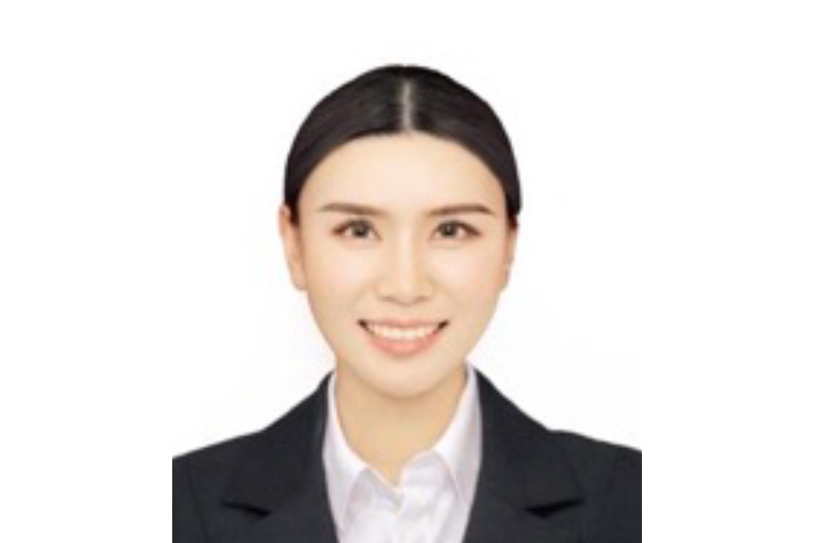 王苗苗(鄭州新鄭國際機場有限公司機坪管制室指揮員) 王苗苗(鄭州新鄭國際機場有限公司機坪管制室指揮員)