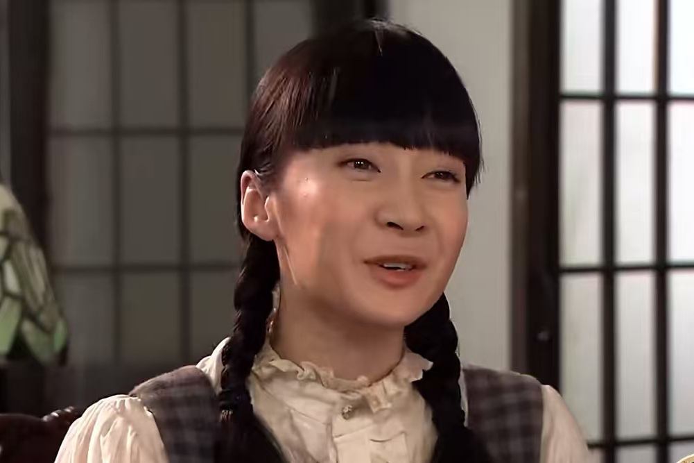 周沁(年代勵志劇《香水佳人》中的角色) 周沁(年代勵志劇《香水佳人》中的角色)