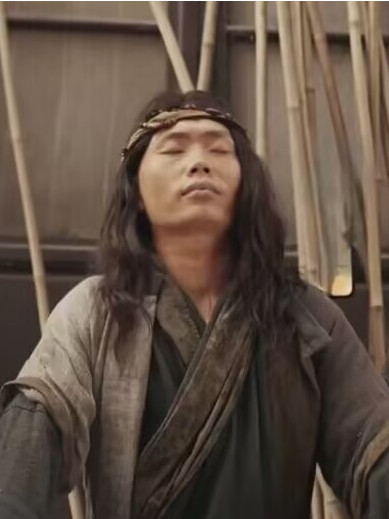楊洋(武俠喜劇《鵲刀門傳奇》中的演員) 楊洋(武俠喜劇《鵲刀門傳奇》中的演員)