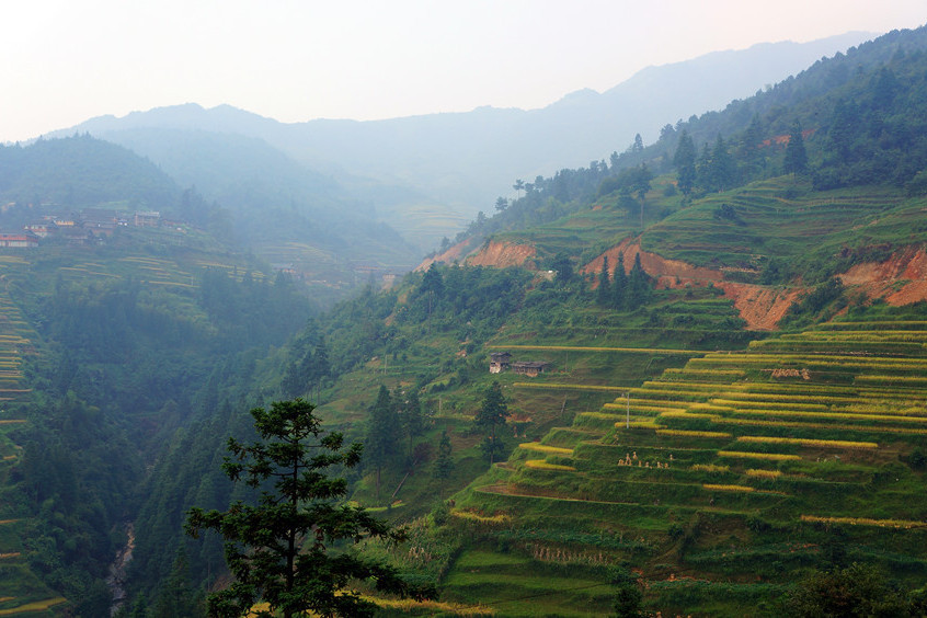 加頁村 加頁村