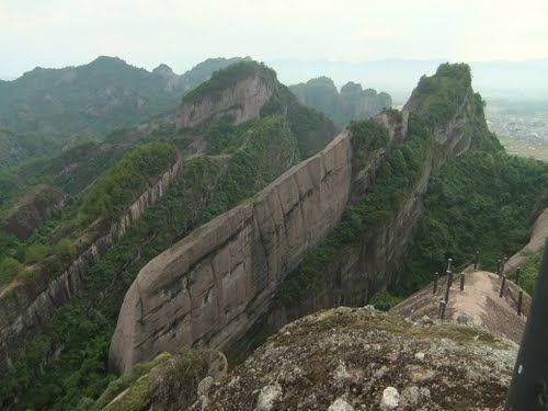 呂屋村 呂屋村