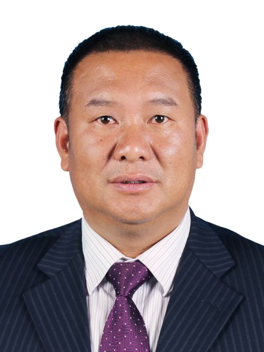 張興(雲南省昭通市大關縣委常委、常務副縣長) 張興(雲南省昭通市大關縣委常委、常務副縣長)