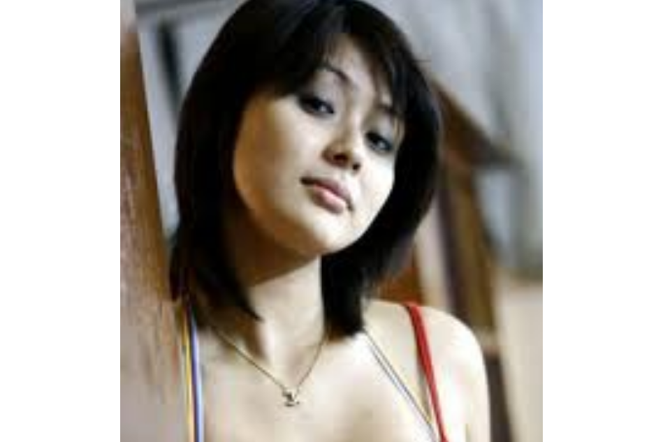 Katya Santos Katya Santos