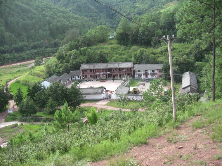 羅士登村 羅士登村