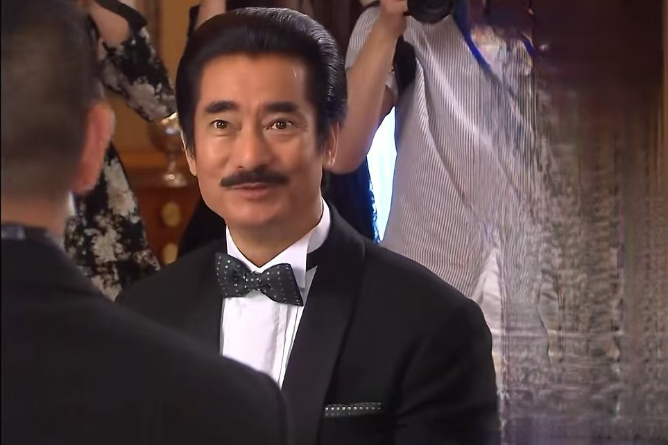 金慶元(《金枝玉葉》角色,高雄飾演) 金慶元(《金枝玉葉》角色,高雄飾演)
