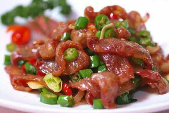 香腸小炒 香腸小炒