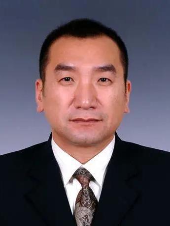 高原(遼寧省紀委監委駐省衛生健康委員會紀檢監察組組長、省衛生健康委黨組成員) 高原(遼寧省紀委監委駐省衛生健康委員會紀檢監察組組長、省衛生健康委黨組成員)