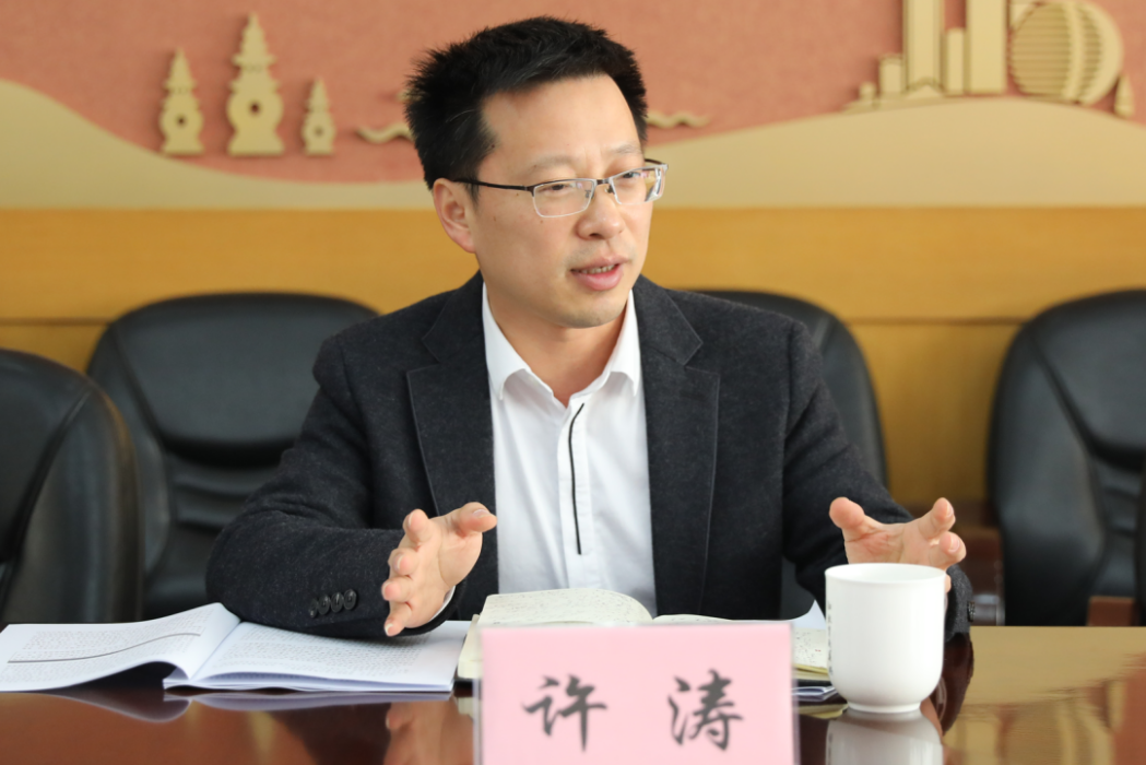 許濤(杭州市上城區教育局黨委副書記、副局長) 許濤(杭州市上城區教育局黨委副書記、副局長)