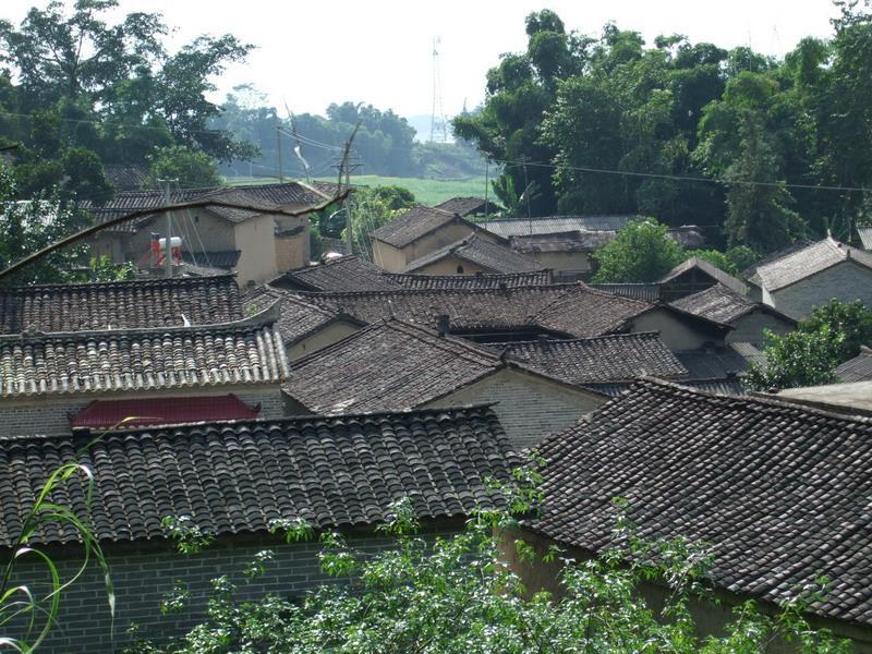蠻撒村 蠻撒村