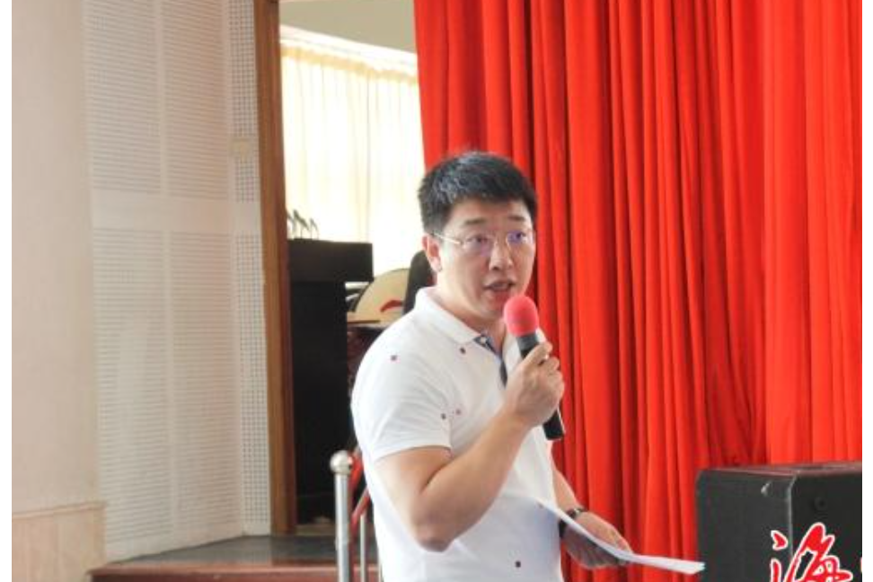 鄒飛(海南師範大學歷史文化學院副教授、碩士生導師) 鄒飛(海南師範大學歷史文化學院副教授、碩士生導師)