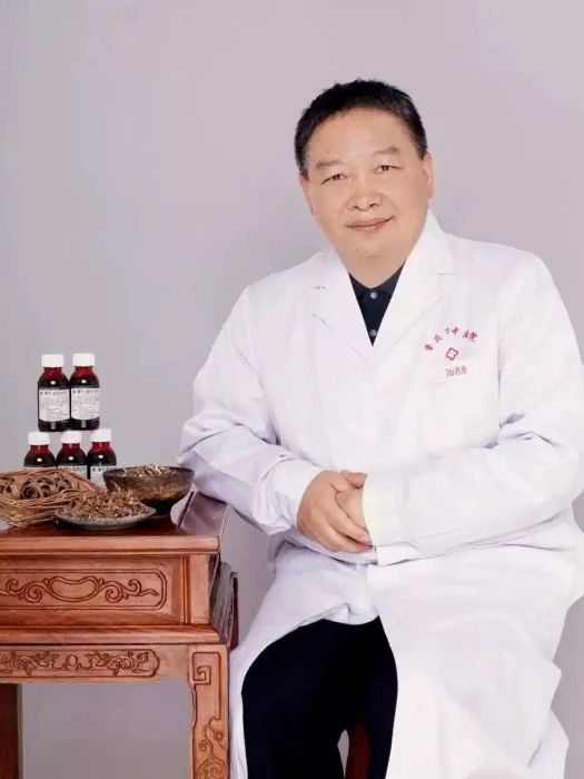 劉華寶(重慶中醫藥學院中醫學院院長) 劉華寶(重慶中醫藥學院中醫學院院長)