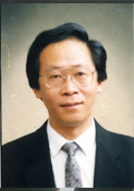 上海音樂學院副教授王覺