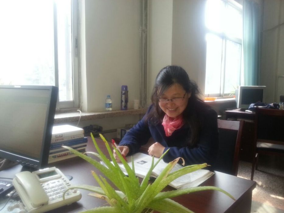 劉美芬(齊魯工業大學金融學院副教授) 劉美芬(齊魯工業大學金融學院副教授)