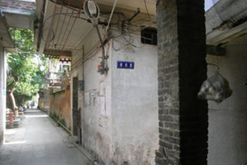 壩西村(雲南省曲靖市陸良縣板橋鎮壩西村) 壩西村(雲南省曲靖市陸良縣板橋鎮壩西村)