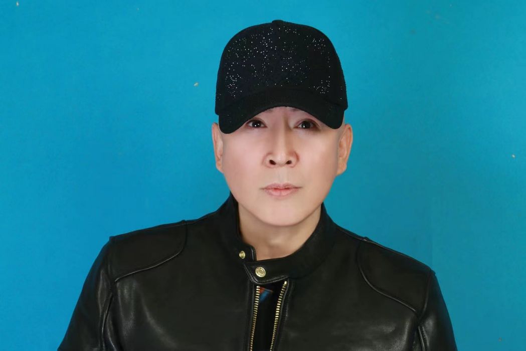 金鷹(中國男歌手) 金鷹(中國男歌手)