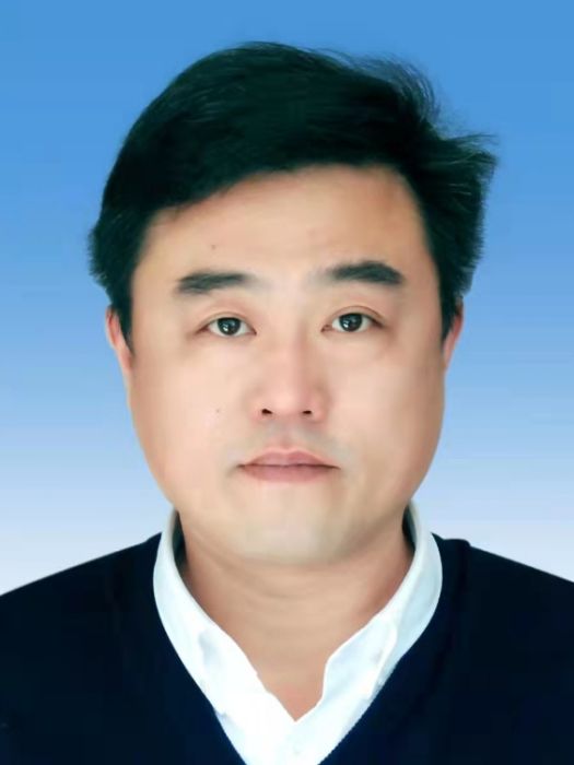 王泉(山東省煙臺市蓬萊區住房和城鄉建設局黨組成員、住房保障和房產交易中心主任) 王泉(山東省煙臺市蓬萊區住房和城鄉建設局黨組成員、住房保障和房產交易中心主任)