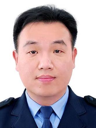 張偉華(安徽省阜陽市太和縣衛健委黨組成員) 張偉華(安徽省阜陽市太和縣衛健委黨組成員)