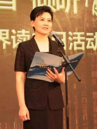 楊波(山西杏花村汾酒集團原黨委委員、原董事)