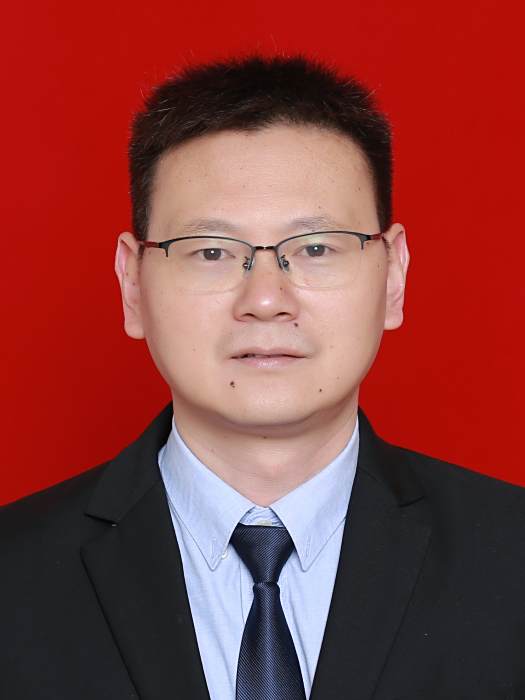 林曉明(四川省成都市蒲江縣行政審批局黨組成員、行政審批綜合踏勘中心主任) 林曉明(四川省成都市蒲江縣行政審批局黨組成員、行政審批綜合踏勘中心主任)