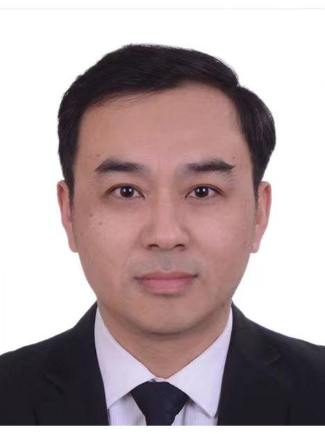 馬騰(山東省棗莊市台兒莊區委教育工委副書記,區教育和體育局黨組成員、副局長) 馬騰(山東省棗莊市台兒莊區委教育工委副書記,區教育和體育局黨組成員、副局長)