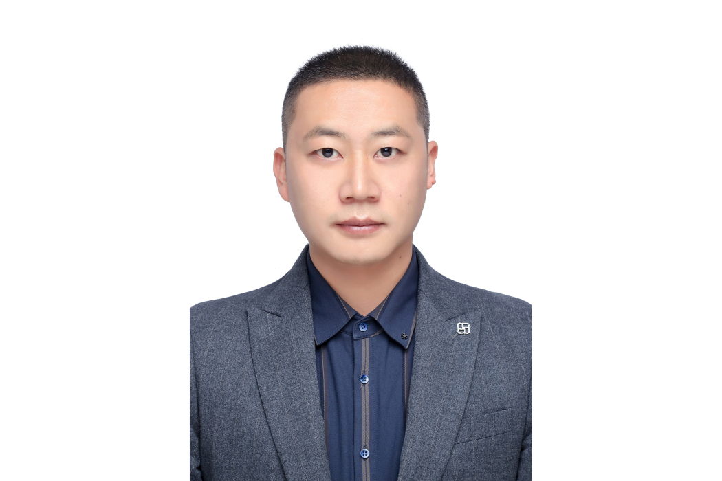 周杰(遵義律師) 周杰(遵義律師)