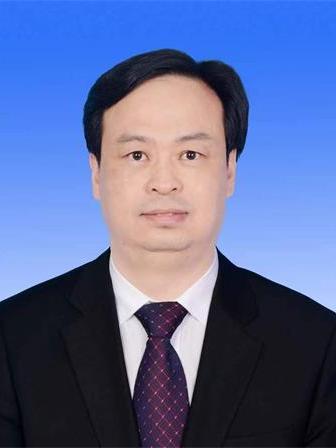 崔國傑(河南省平頂山市石龍區人民政府黨組成員、副區長、區公安局黨委書記、局長、督察長) 崔國傑(河南省平頂山市石龍區人民政府黨組成員、副區長、區公安局黨委書記、局長、督察長)