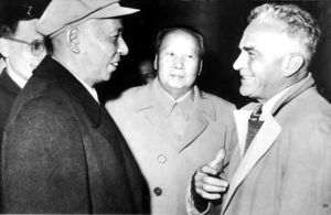 1960年10月,劉少奇、毛澤東同美國著名作家