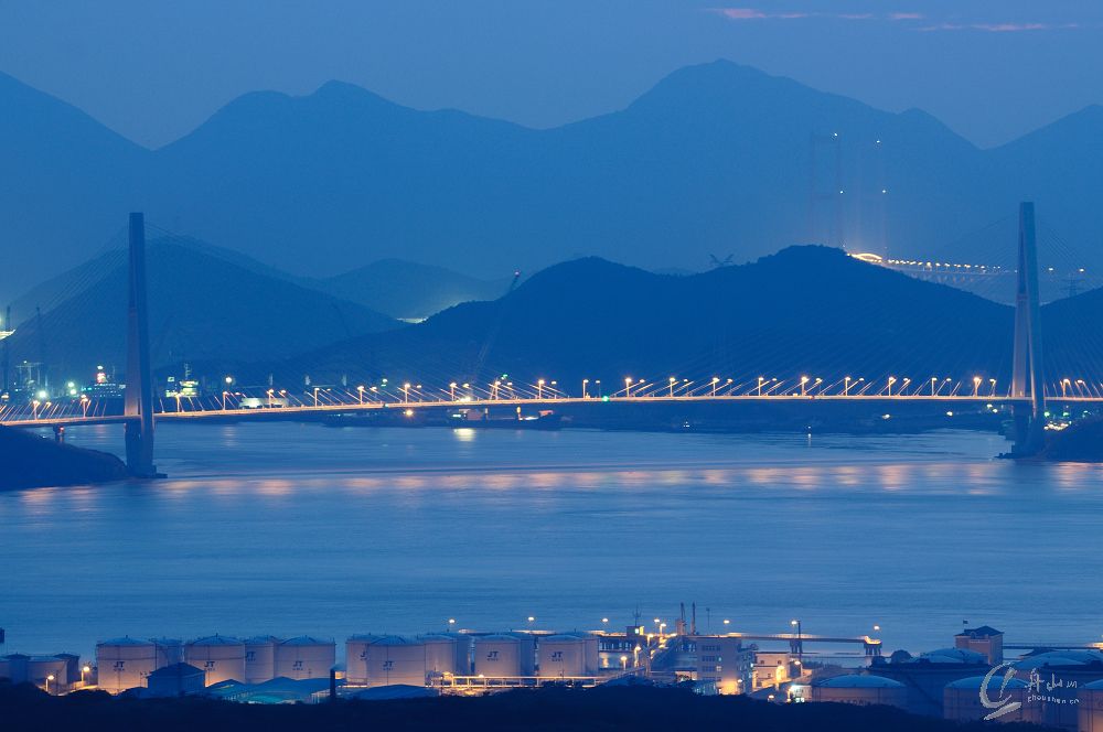 夜景跨海大橋