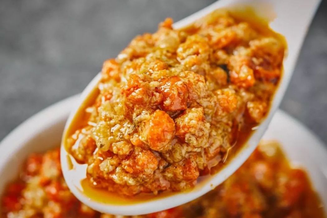 蟹膏松仁飯