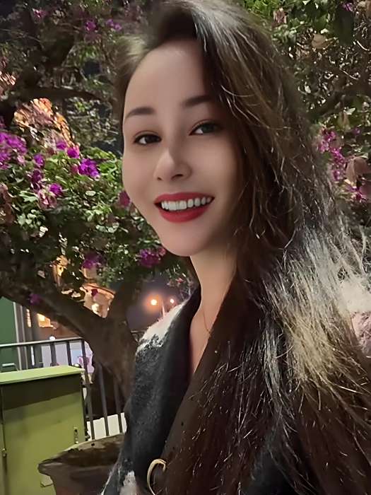 那那♥️ 那那♥️