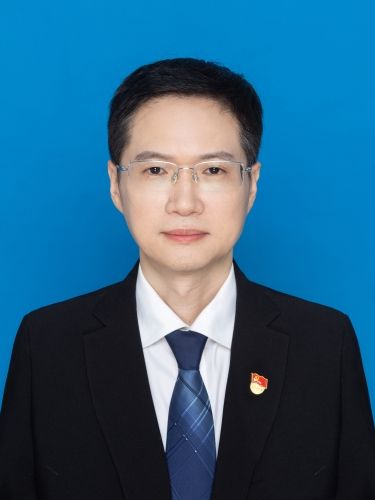 周密(浙江省溫州市鹿城區司法局黨組成員、副局長) 周密(浙江省溫州市鹿城區司法局黨組成員、副局長)